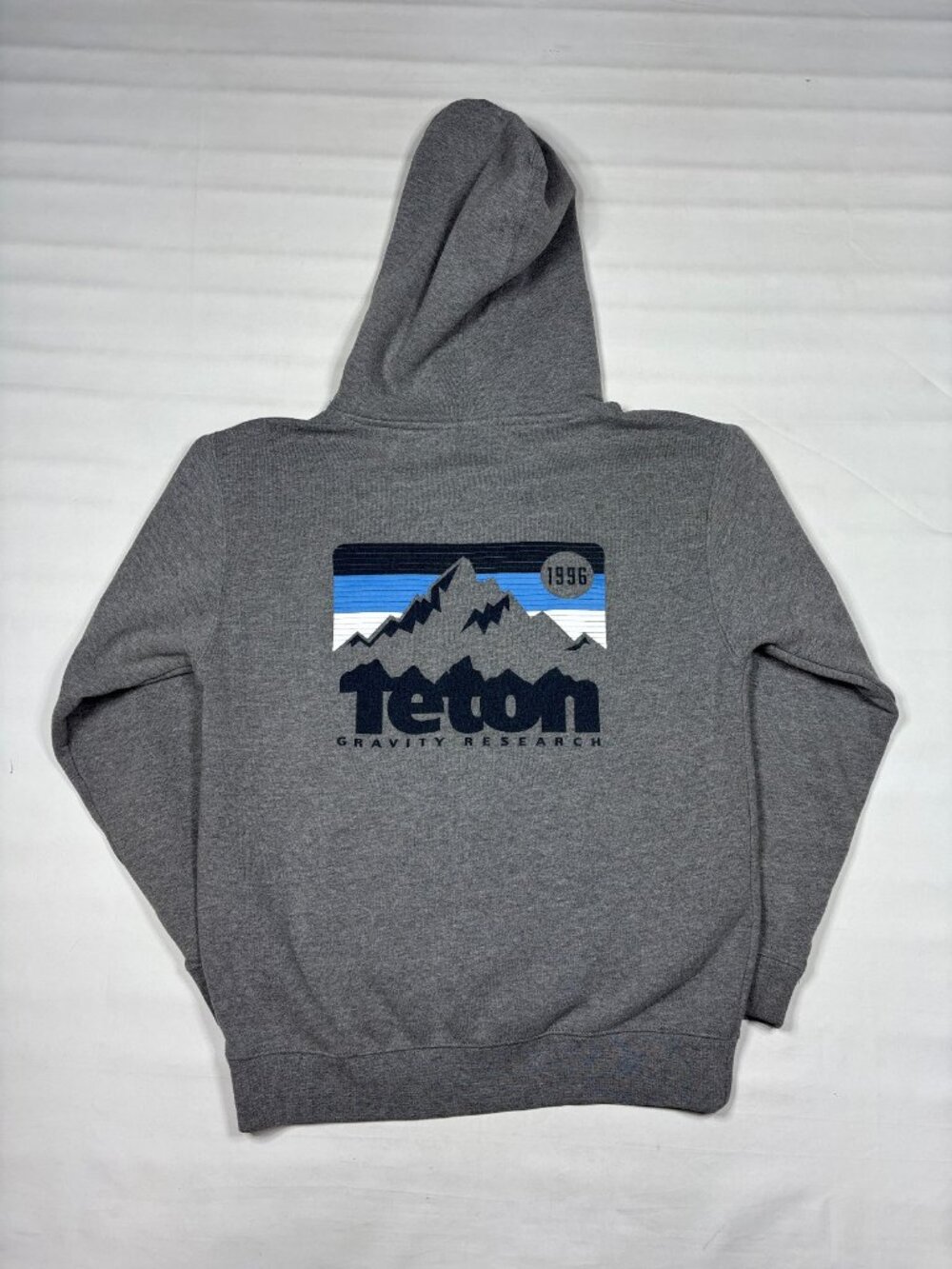 Teton Gravity Research Hoodie Mens Small Gray 96 Badge Mountain Pullover TGR SM